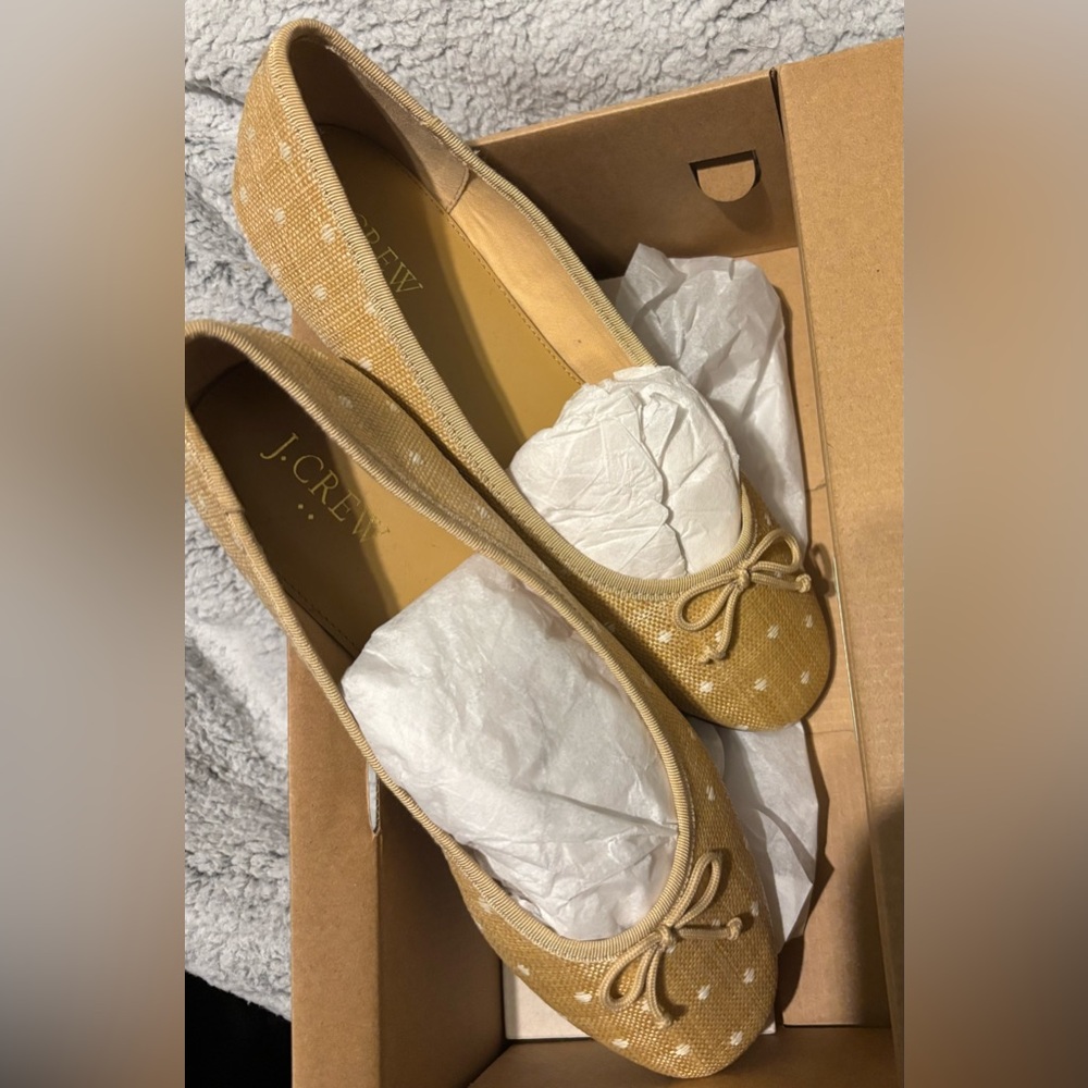 J. Crew Tan Women's Flats🚩Final Price🚩